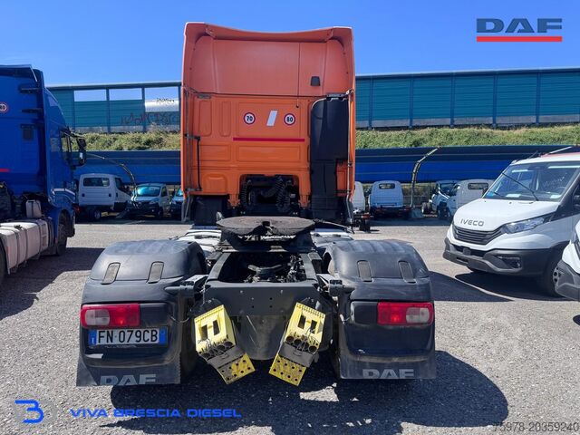 τυπικός οδικός ελκυστήρας DAF XF 480