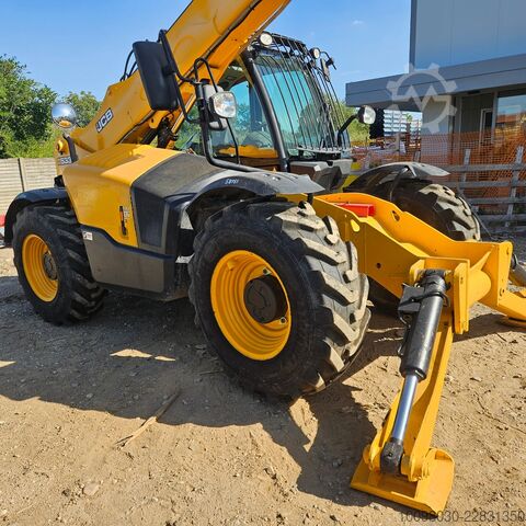 Keltuvas Telehandler JCB 533-105