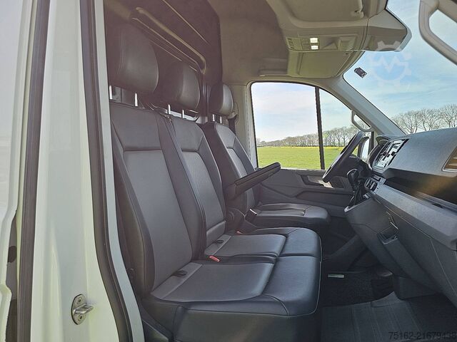 Stationvogn med højt tag VOLKSWAGEN CRAFTER 35 2.0 L3H3 140Pk Automaat!