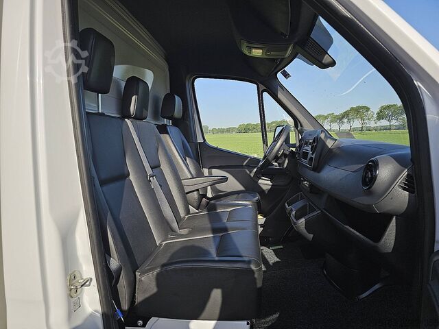 স্যুটকেস MERCEDES-BENZ SPRINTER 314 Bakwagen Laadklep!