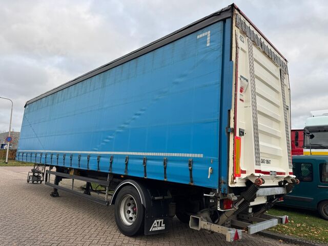 Sliding tarpaulins System 1-Axel / Tail Lift 2500 KG / Open Roof / Belgiu...
