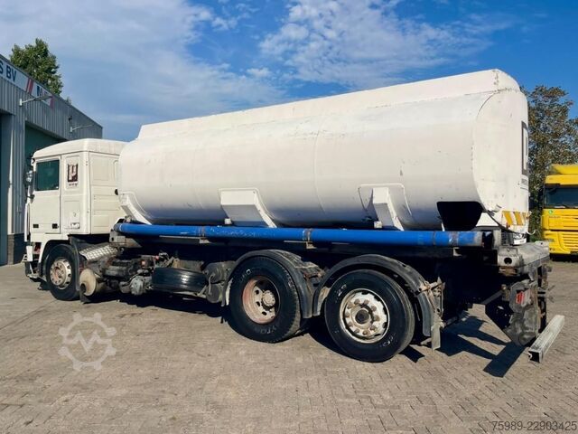 Autocisternă Volvo F 12 15000 L 3 COMPARTMENTS, HANDGESCHAKELD, ADR