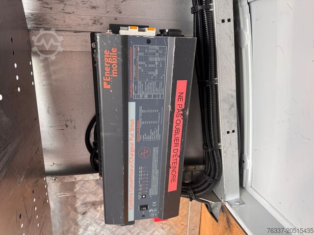 Plate-forme de travail élévatrice Renault Master Steiger France Elevateur 142 TPFc