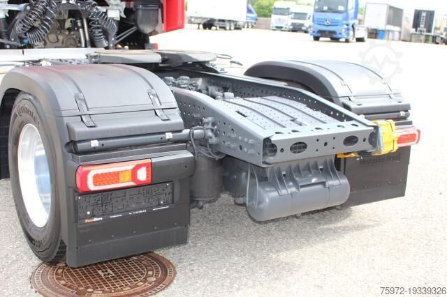 Standard tractor unit Actros 1863LS NEUZUSTAND