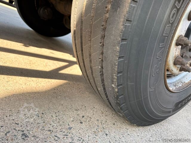 Semi-remorque pour boissons  SYSTEM TRAILER * GETRÄNKE * LBW 1,5 TON DAUTEL *