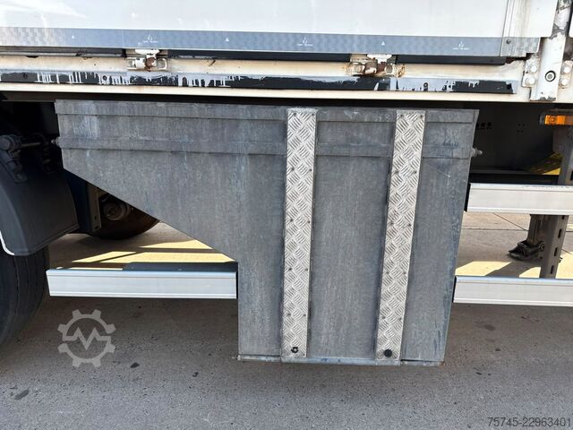 Semi-remorque pour boissons  SYSTEM TRAILER * GETRÄNKE * LBW 1,5 TON DAUTEL *