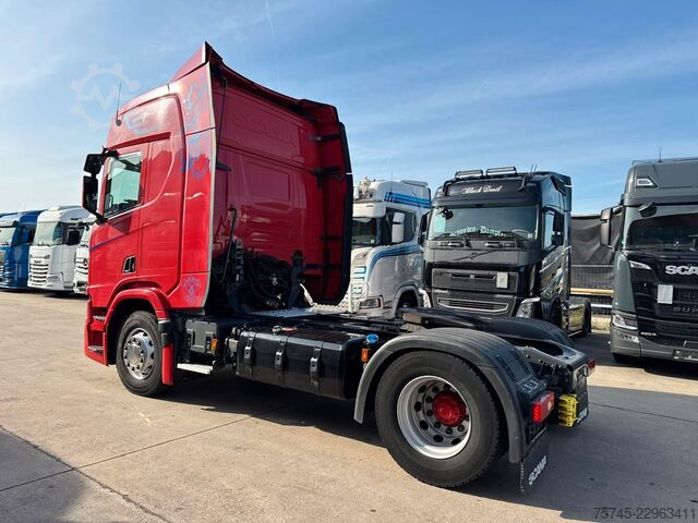 Tracteur routier standard SCANIA R460 * STANDKLIMA * LEDER * 2 X TANK * 1. HAND *