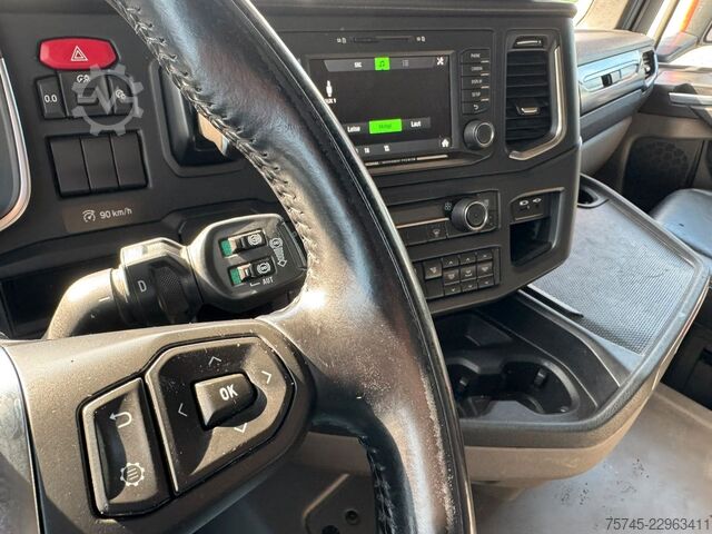 Tracteur routier standard SCANIA R460 * STANDKLIMA * LEDER * 2 X TANK * 1. HAND *