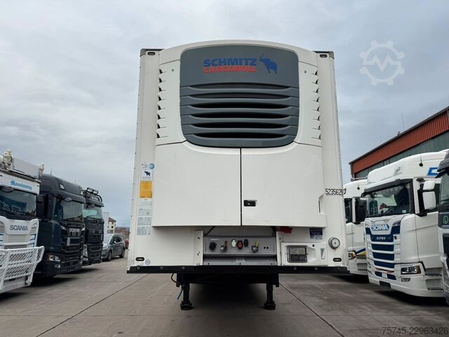 Rơ-moóc lạnh SCHMITZ CARGOBULL SCB*S3T * DOPPELSTOCK * LIFTACHSE * 2,50 M BREIT