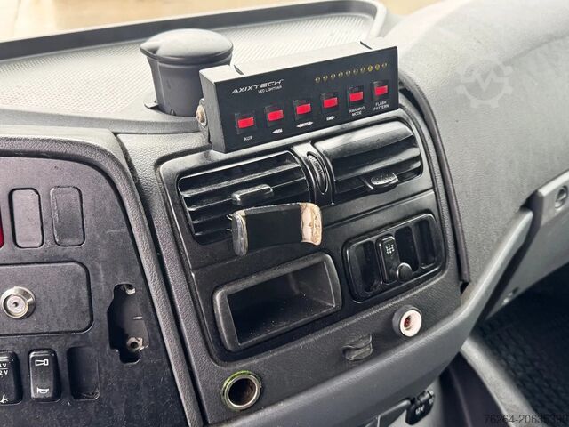 Chassis with cab Mercedes-Benz Atego 1024 PTO