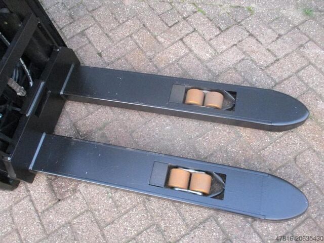 High lifting pallet truck TOYOTA SPE120