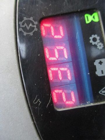 Kamioni sa paletama TOYOTA LPE250