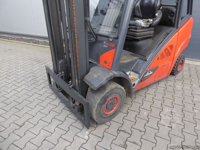 Dieselstapler Linde H25D-02