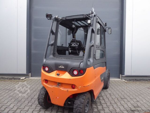 Elektro 4 Rad-Stapler Linde E50HL-01/600