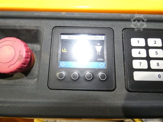 Deichselstapler Jungheinrich EJC 214 zi