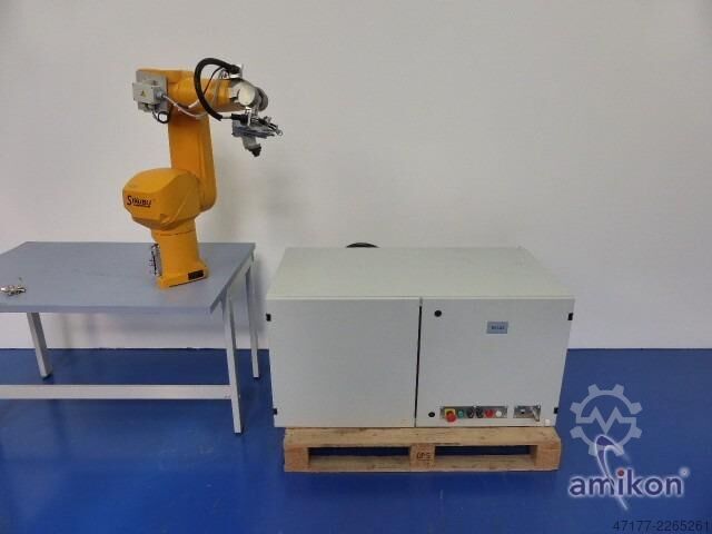 Robot with control u. Manual control unit 