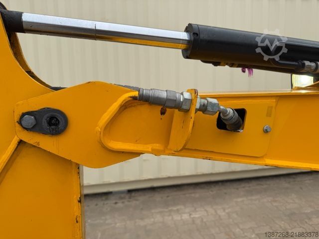 Miniekskavaator JCB 16C-1 / 2021 BJ / 806 H / 3 x Löffel