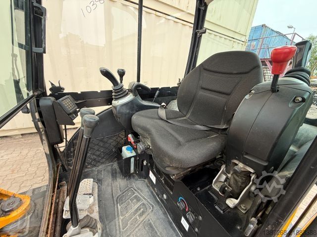 Minigraver JCB 8026 CTS / 2021 BJ / 1.589 H / 3 x Löffel