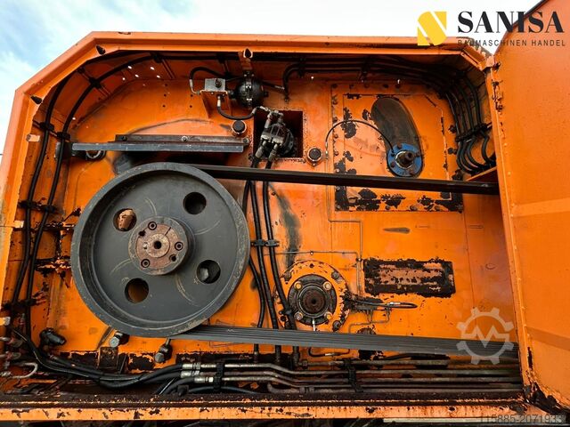 Mobile shredding plant Doppstadt AK430Profi Schredder/Häcksler/Funk/Magne