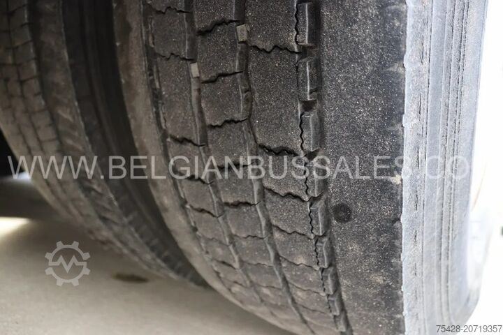 Intercitybus Mercedes-Benz Integro L / 15m