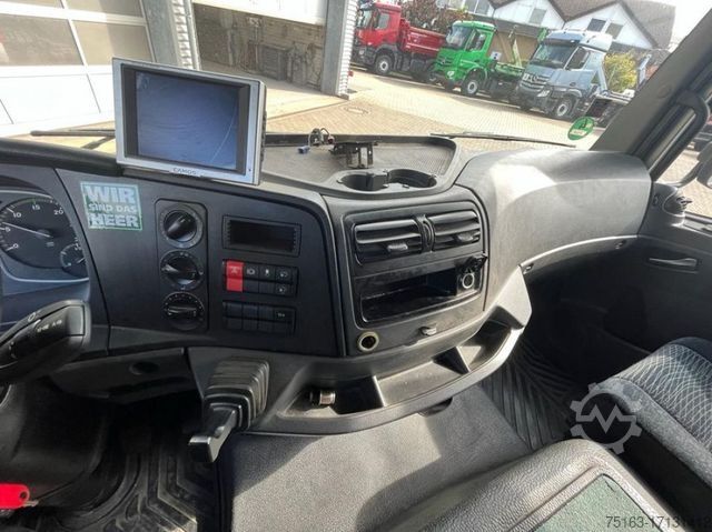 وان جعبه‌ای MERCEDES-BENZ Atego 818 L Möbelkoffer LBW Möbelkoffer +S