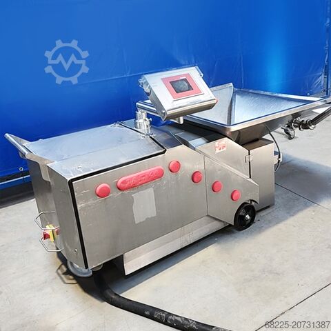 μηχανή επεξεργασίας κρέατος LASKA FZ 175