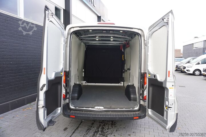 Delivery van Ford Transit 2.0 TDCI 130PK L2H2 EURO 6 - Airco - Cr...