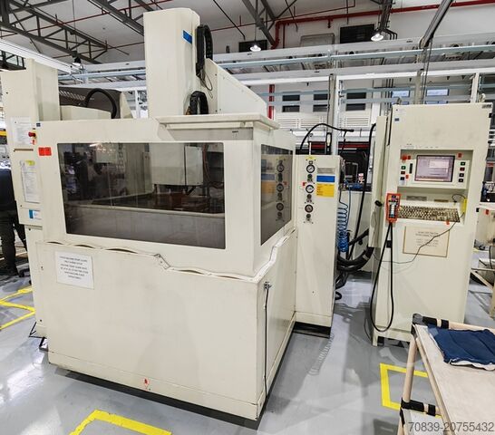 Eroding machine CHARMILLES FO 550SP