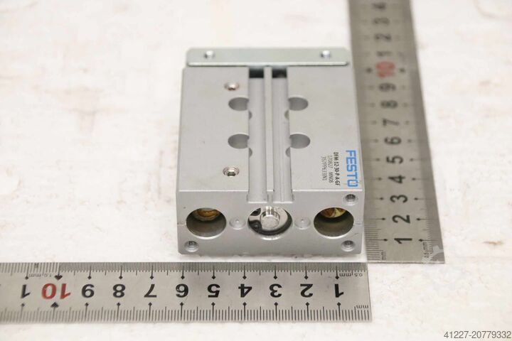 নির্দেশনা সিলিন্ডার Festo DFM-12-30-P-A-GF 170827