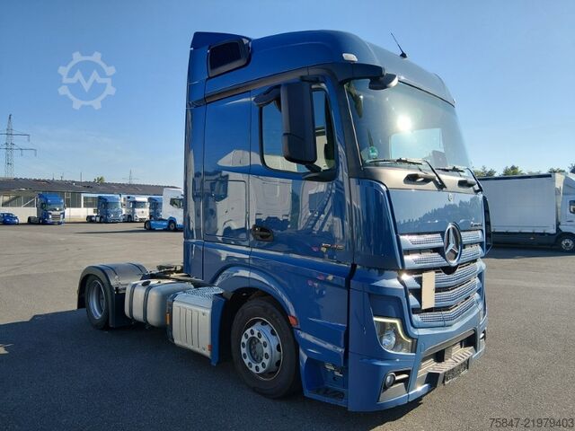 大容积牵引车头 Mercedes-Benz Actros 1845 LS/NRL Standklima Retarder