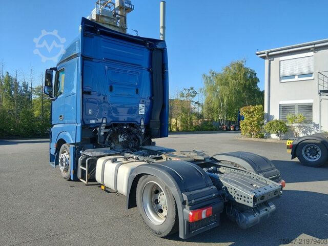 大容积牵引车头 Mercedes-Benz Actros 1845 LS/NRL Standklima Retarder