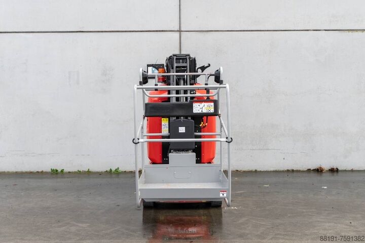 Plataforma elevatória Manitou 100 VJR