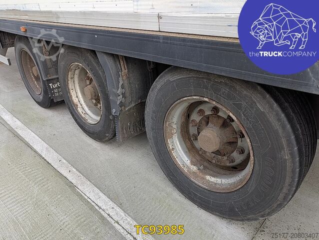 Refrigerated/frozen transport Turbos Hoet reefer