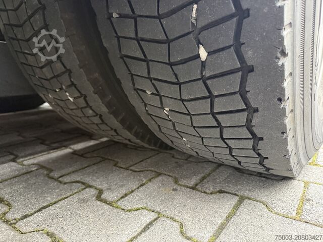 Kran fest á bíl Mercedes-Benz Actros 2542 6X2 Kran Fassi F335 bis 22.5 Meter