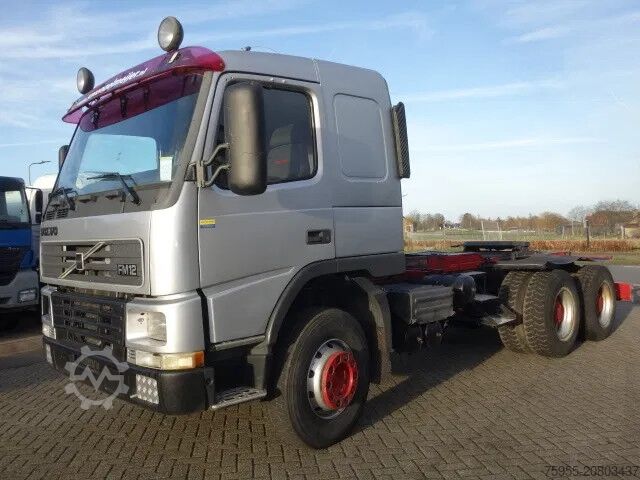 Alvöru Volvo FM 12.420 6x4 steelsprings