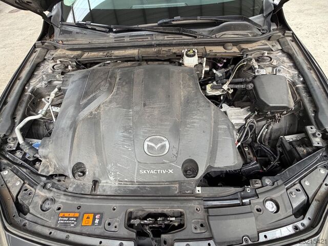 Skåpbil MAZDA 3 2.0 SKYACTIV-X M-Hybrid Navi Motor Defekt !!