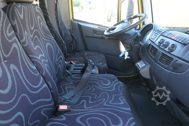 Kamion s sandukom iveco EuroCargo ML 120 E28/P AHK LBW COC