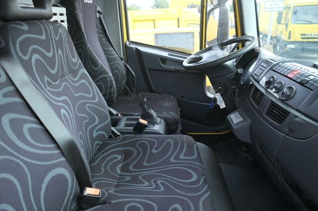 Kamion s sandukom iveco EuroCargo ML 120 E28/P AHK LBW COC AUTOMATIK
