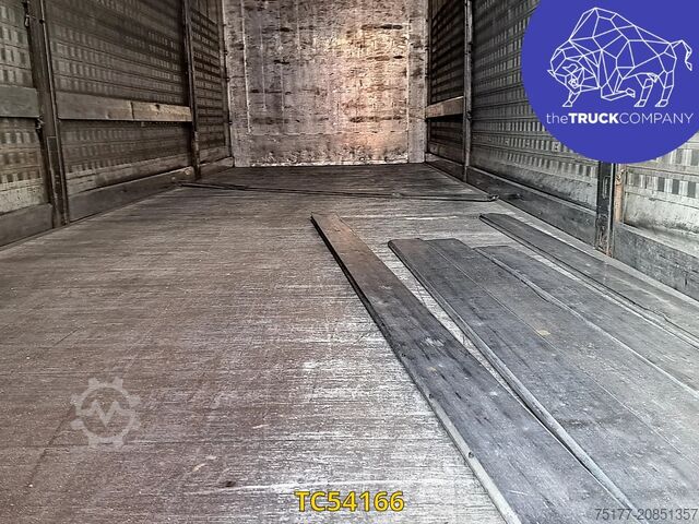 Sliding tarpaulin Volvo FH 500