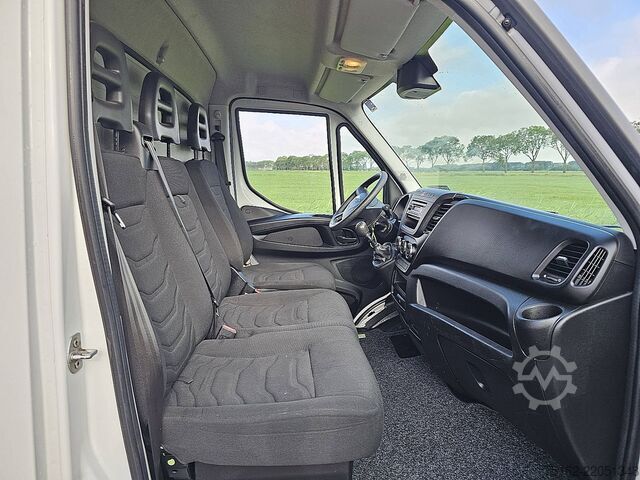 Kuffert IVECO DAILY 35 S