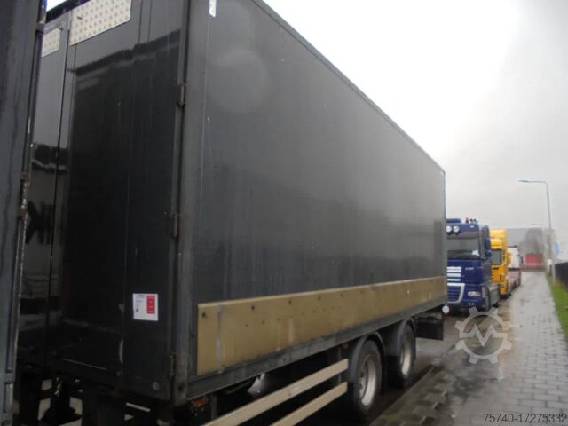 Suitcase Renders RMAC 9.9 + 2 AXLE + Combi