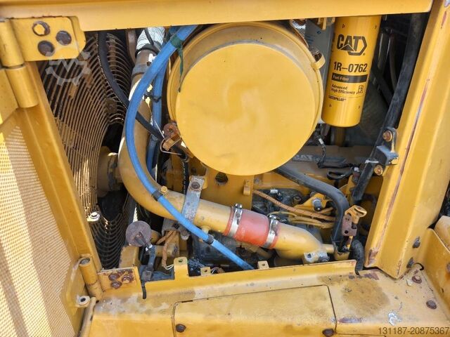 Tesviye makinesi CAT D6R LGP (Abu Dhabi)