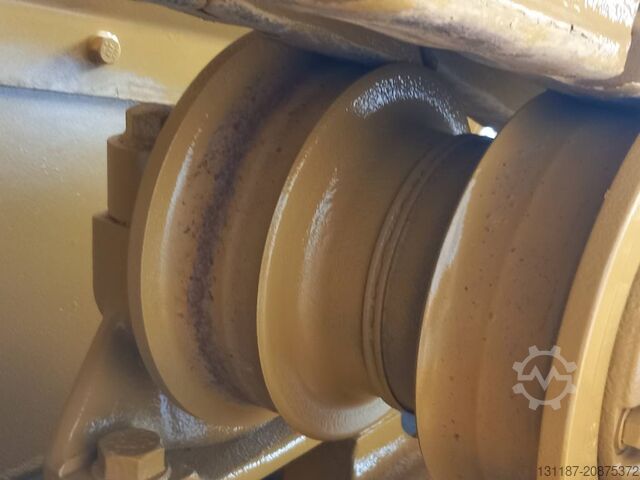 Máquina de nivelamento CAT D8T (Jebel Ali)