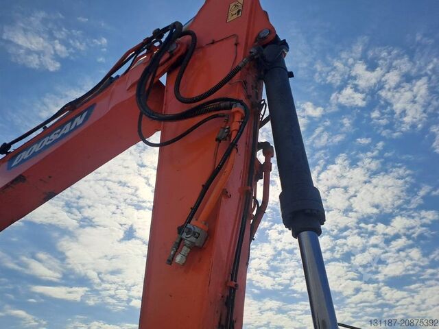 Máy xúc bánh xích Doosan DX 340 LC-5 (Full Topcon 3D GPS)