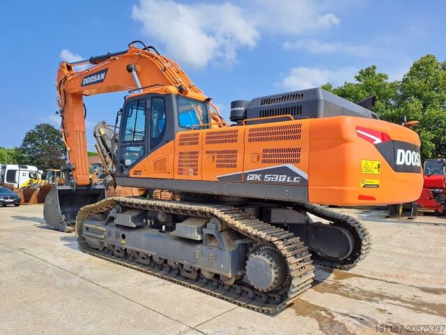 Máy xúc bánh xích Doosan DX 530 LC-7 M