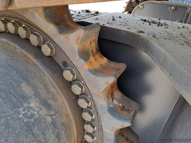 Máy xúc bánh xích Doosan DX 530 LC-7 M