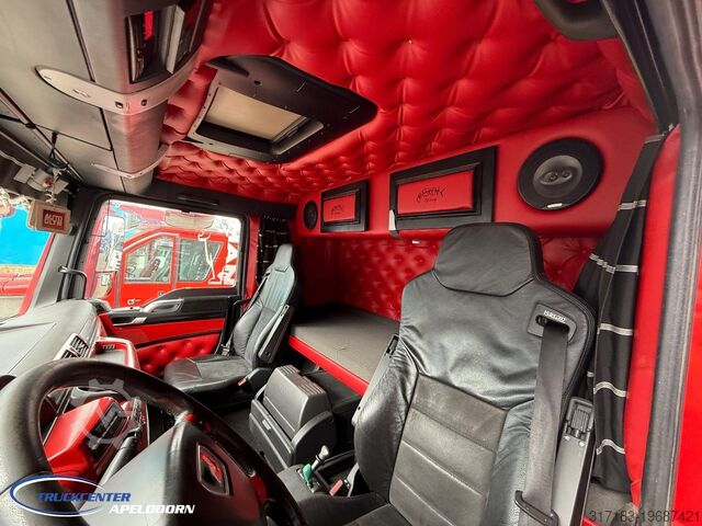 Systém hákového ramena MAN TGX 35.500 8x4, Joab, Bullbar, Custom interieur