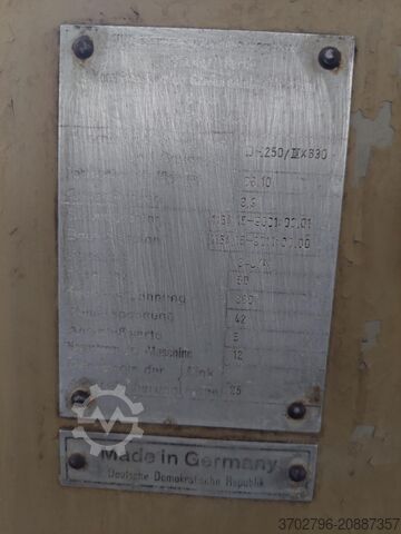 рельефно-токарный станок WMW Niles DH 250