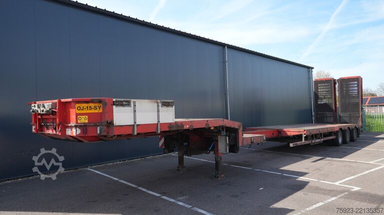Semi carregador baixo Nooteboom MCO-48-03V 3 axle semi low loader extendable