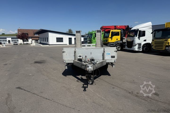 Remolque abierto con toldo  TM6V Brücke / Swiss-Vehicle